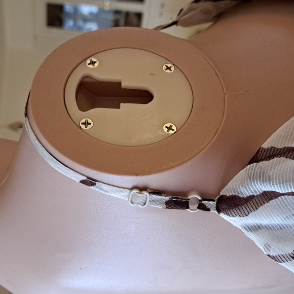 FLASH SALE Future Collective jenee Naylor XL - Picture 5 of 8